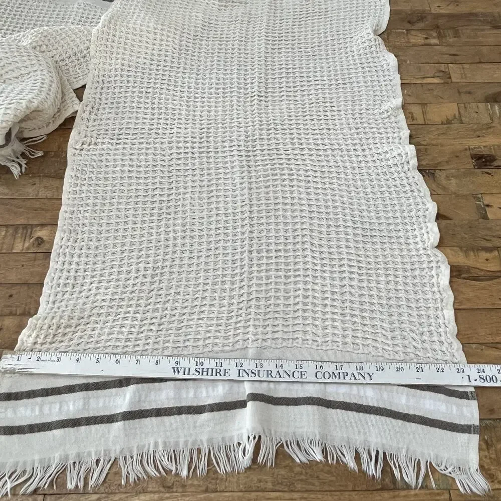 AquaVireo bath towels
